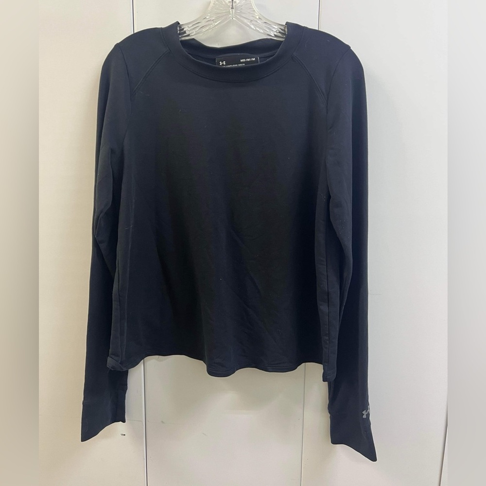 Excellent Condition Under Armour Athletic Black Long Sleeve Pullover